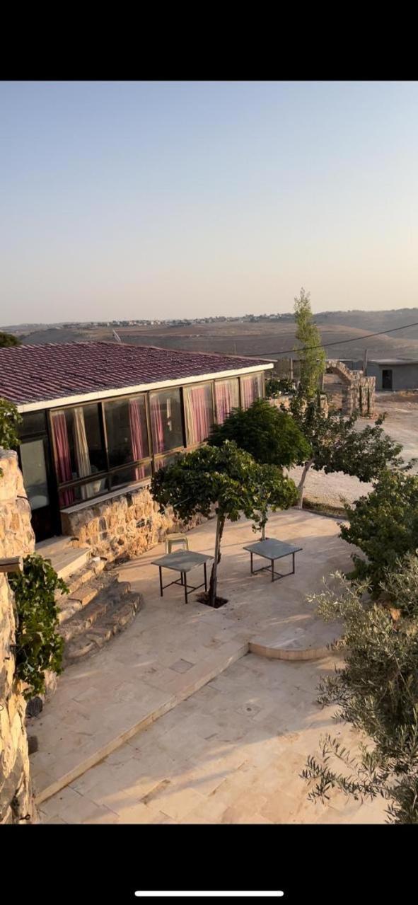 Al-Karak Countryside And Hotel Al-Qasr Exterior foto