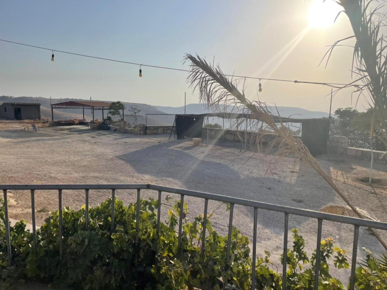 Al-Karak Countryside And Hotel Al-Qasr Exterior foto
